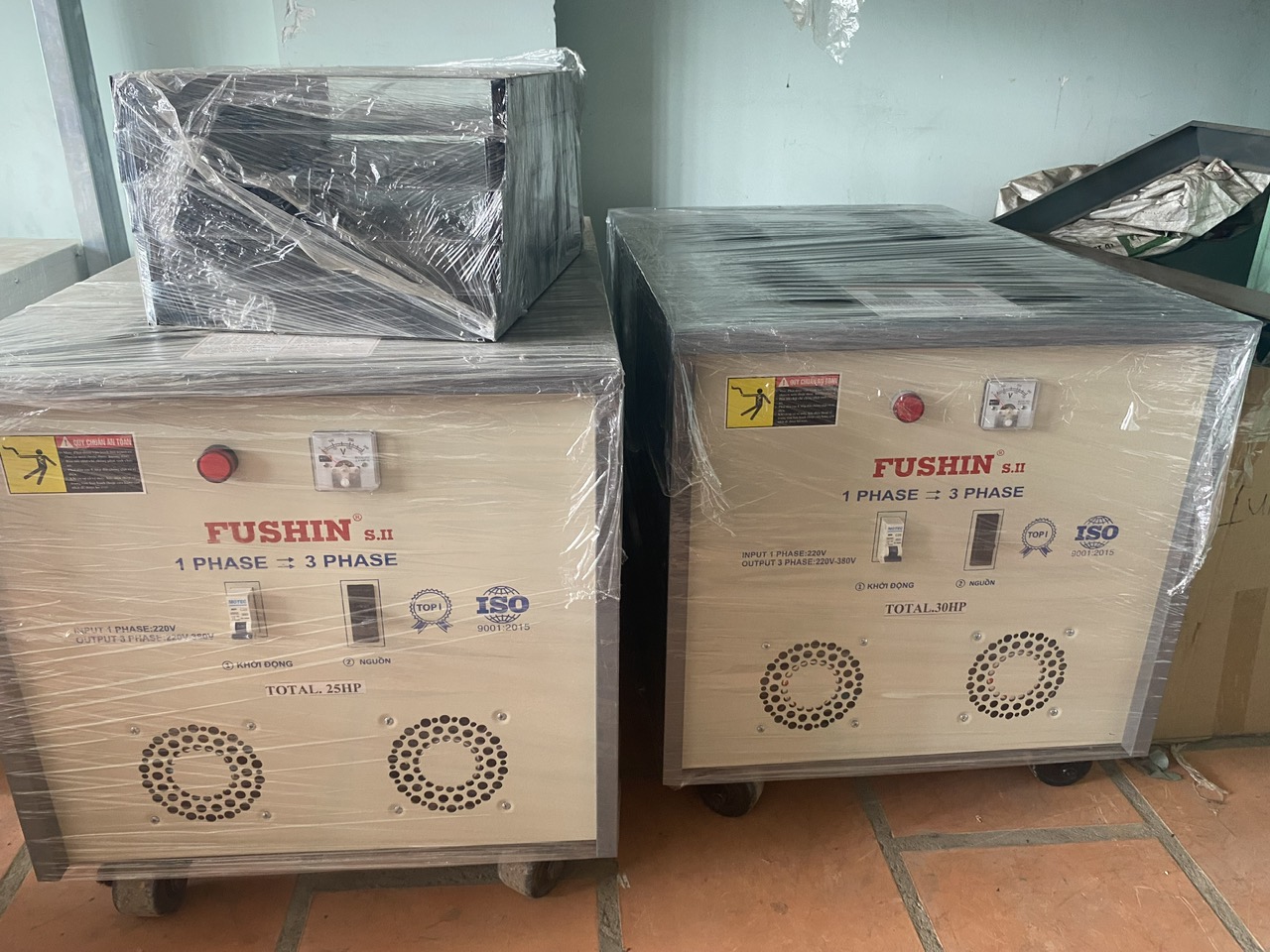 Mua bán, thanh lý máy biến áp 1 pha ra 3 pha